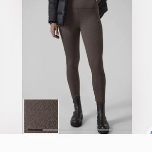 Athleta Delancy herringbone brown tights